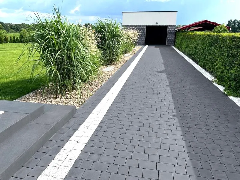 Ile piasku potrzeba na m2 kostki brukowej? Przewodnik dla budujących i remontujących