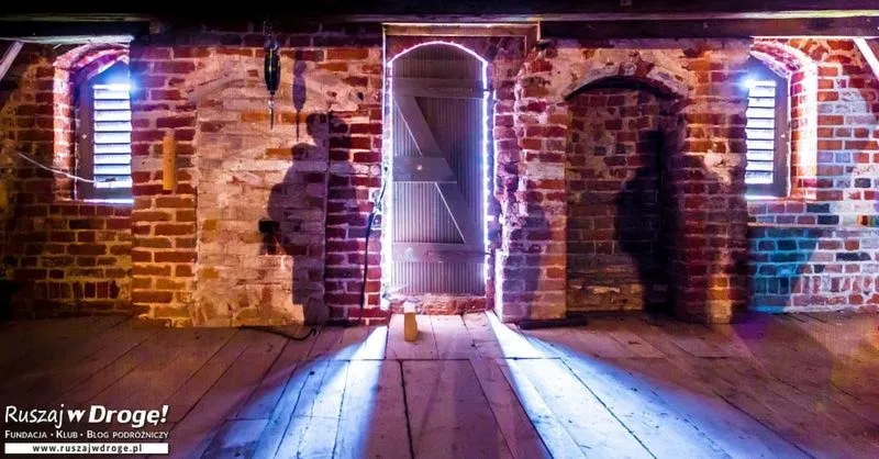 Jak prawidłowo wymierzyć skosy na poddaszu – praktyczny poradnik dla majsterkowiczów