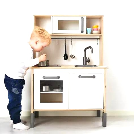 Kuchnia dla dzieci IKEA czy Lidl? Porównanie cen, jakości i wyposażenia