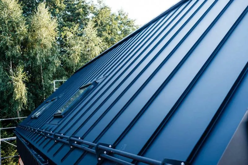 Montaż blachy trapezowej