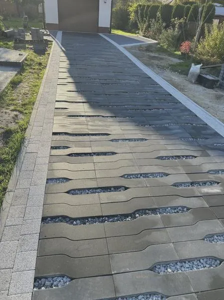 Obrzeża z kostki brukowej