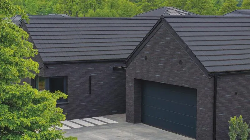 Oszczędności na dachu