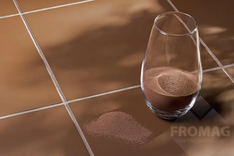 Płytki imitujące drewno