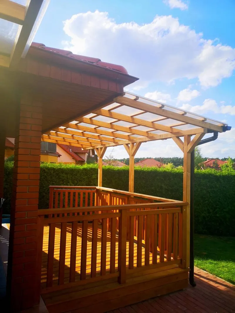 Rodzaje drewna do zadaszenia