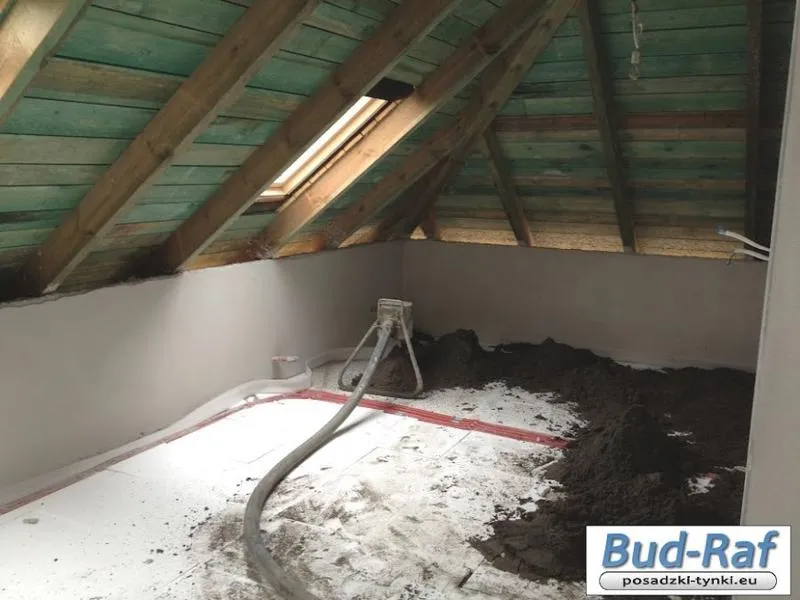 Wylewka na poddaszu